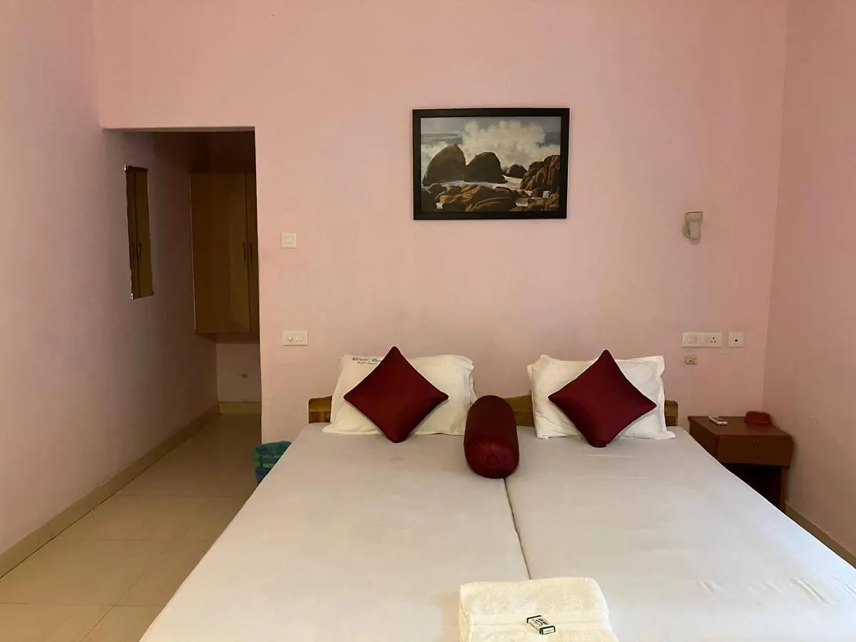 Отель Coral Cove Beach Resort Варкала