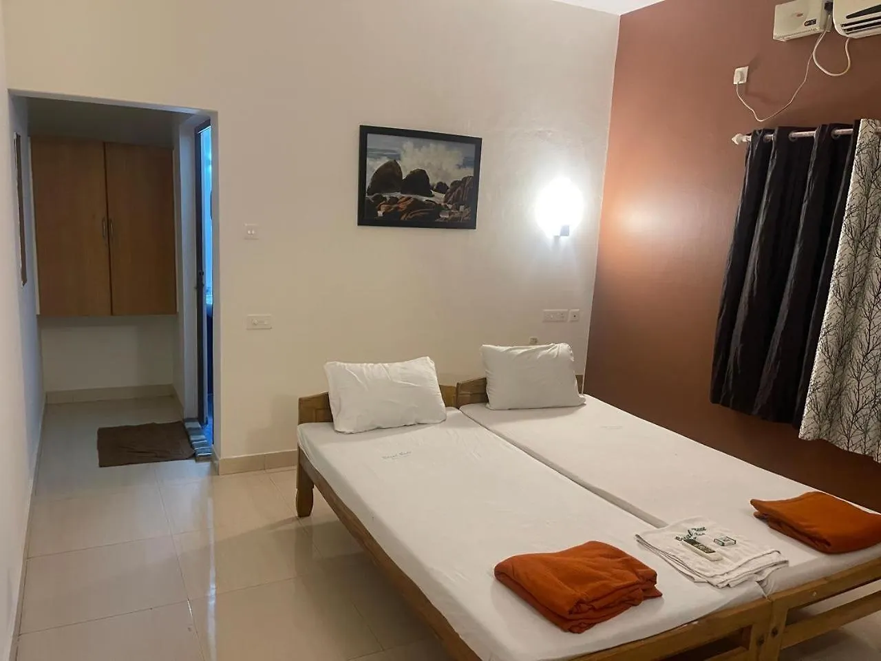 Coral Cove Beach Resort Варкала